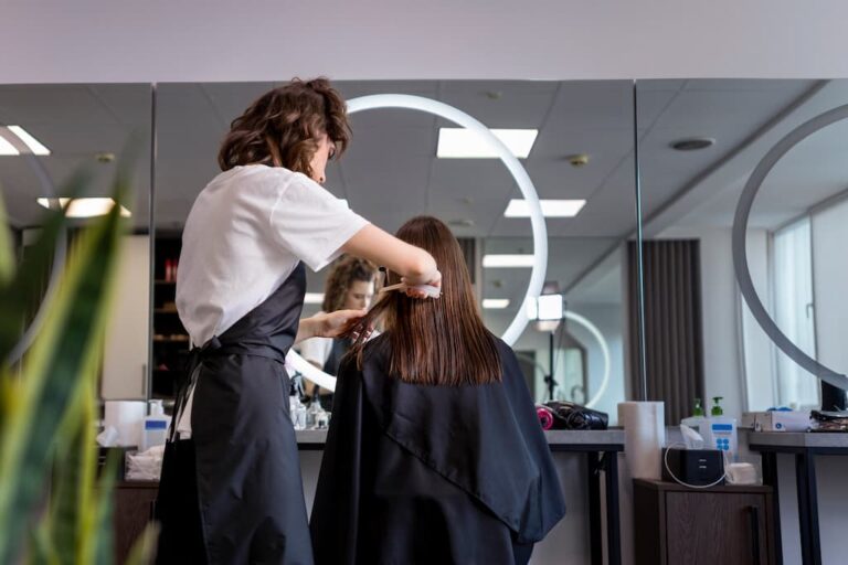 hairdresser-taking-care-her-client (1)